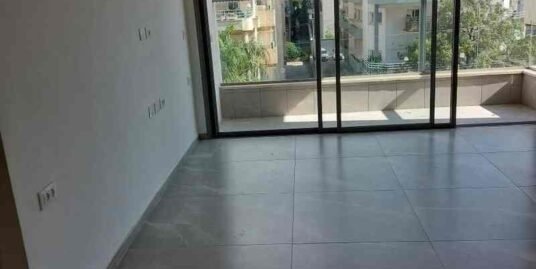 5 חדרים, 130 מ”ר רעננה